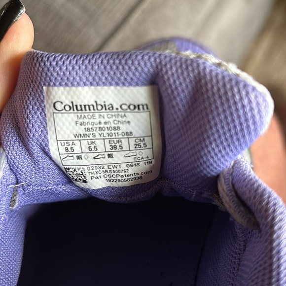 Columbia hiking shoes - Picture 4 of 4